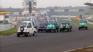 Daihatsu Midget racing