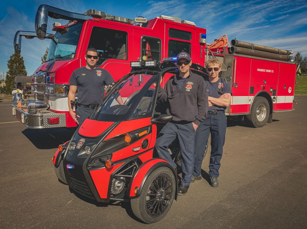American firefighters will test a threewheeled electric car Arcimoto