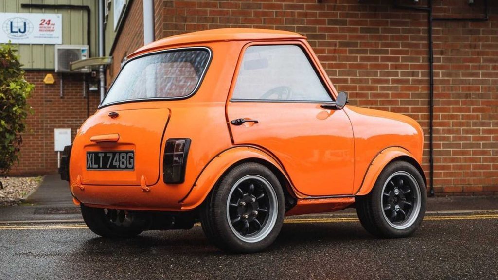 Short Morris Mini 1000