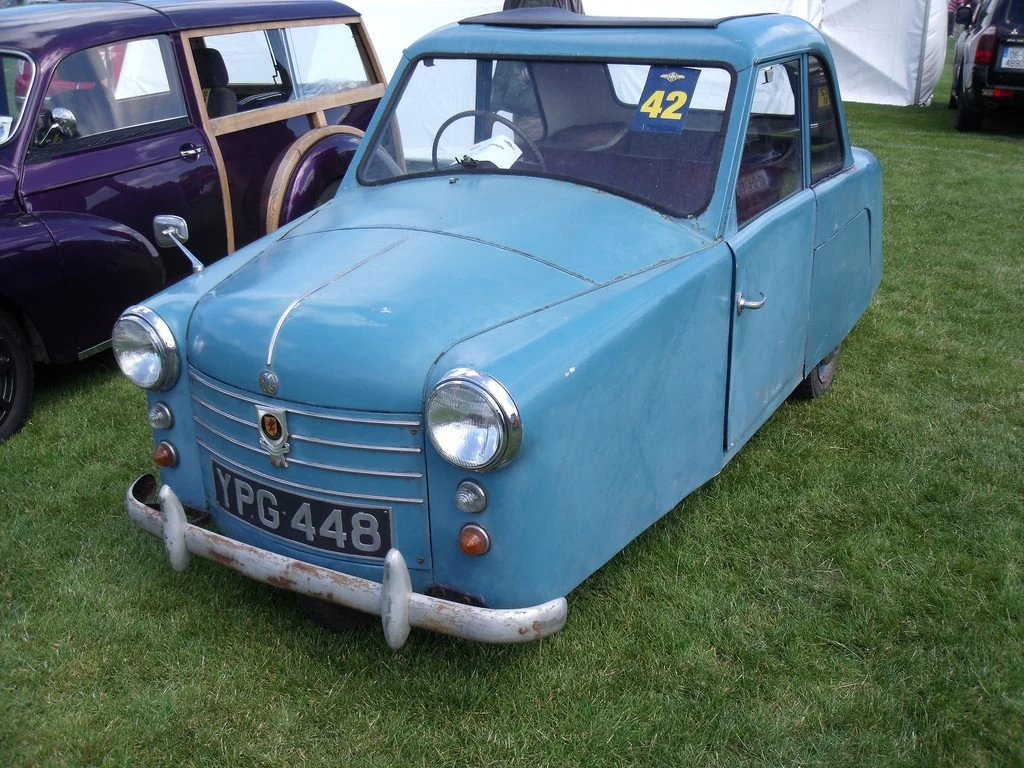 AC Petite