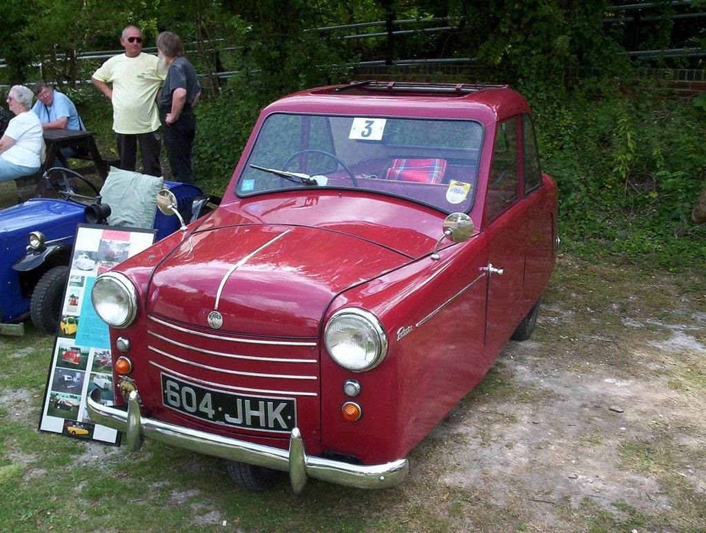 AC Petite