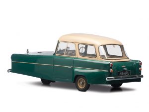 Bond Minicar Mark F Family Saloon