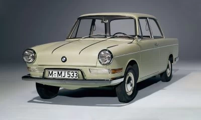 BMW 700