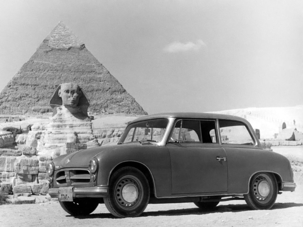 IFA AWZ P70 Limousine