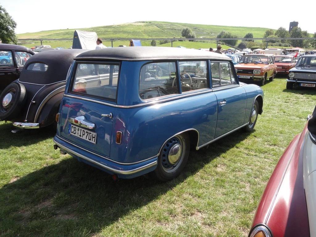 IFA AWZ P70 Kombi