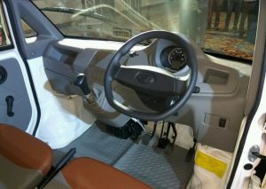 Mahindra Jeeto Minivan