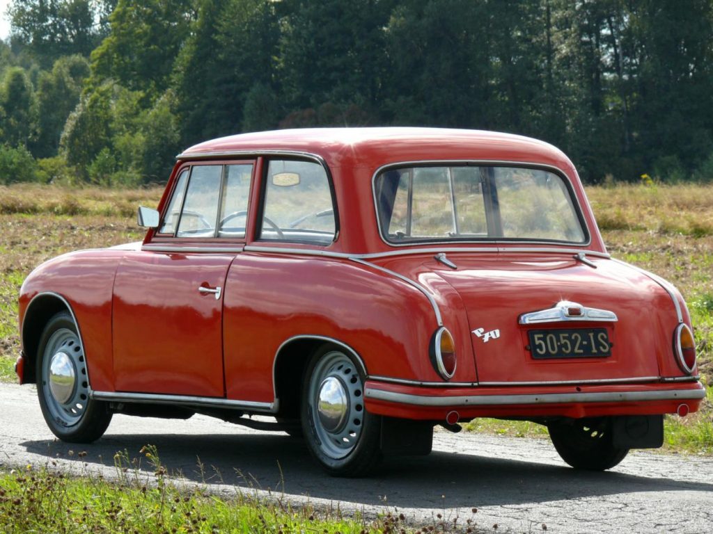 IFA AWZ P70 Limousine