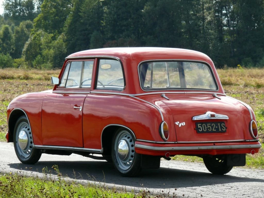 IFA AWZ P70 Limousine