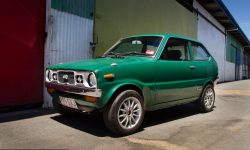 Mitsubishi Minica F4 Super Deluxe