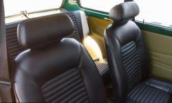 Mitsubishi Minica F4 Super Deluxe