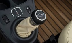 Brabus Ultimate Sunseeker 'One of Ten' photos