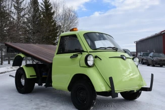 BMW master built Isetta styled truck with VW Type 3 engine for his shop – photo 10