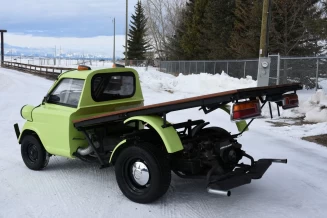 BMW master built Isetta styled truck with VW Type 3 engine for his shop – photo 14
