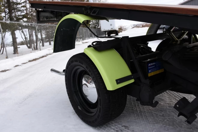 BMW master built Isetta styled truck with VW Type 3 engine for his shop – photo 15