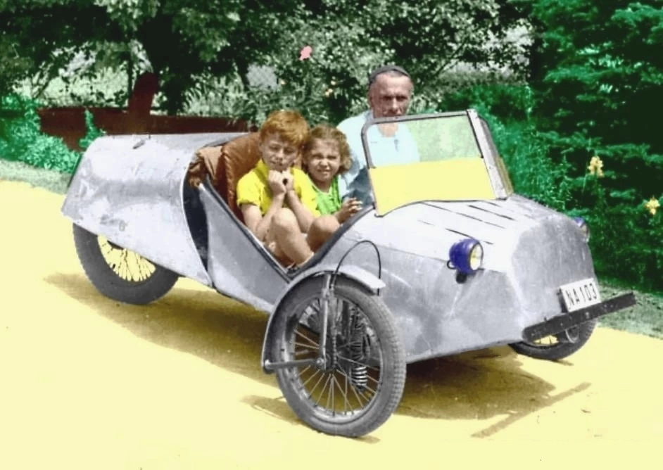 Andras Farkas-Dósza's Vehicle