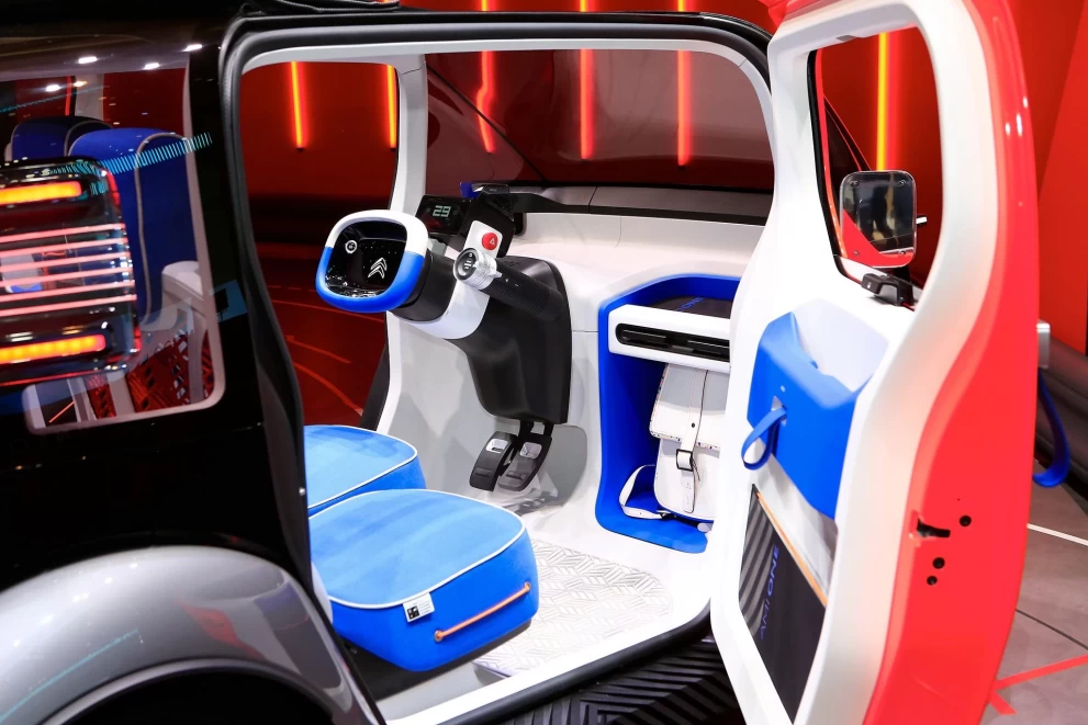 303 Citroen Ami One Concept – photo 30