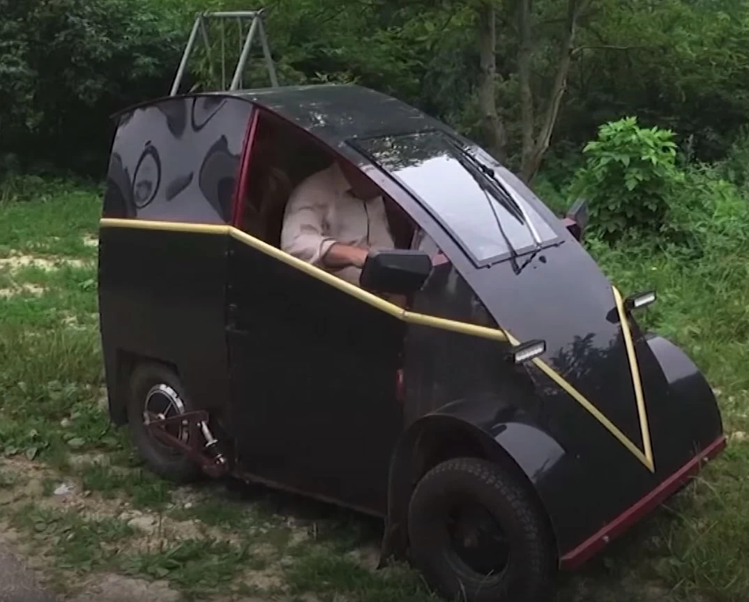 Homemade microcar by Vasily Terteki