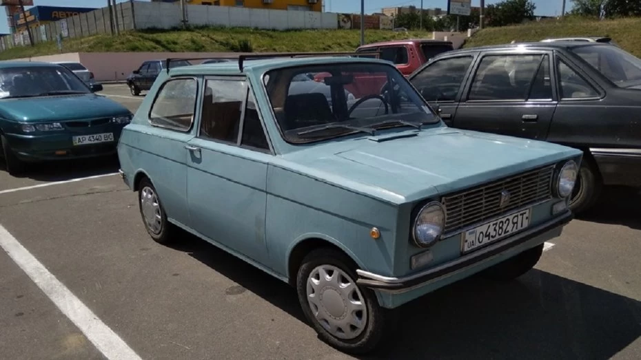 Самодельный автомобиль "Азов"
