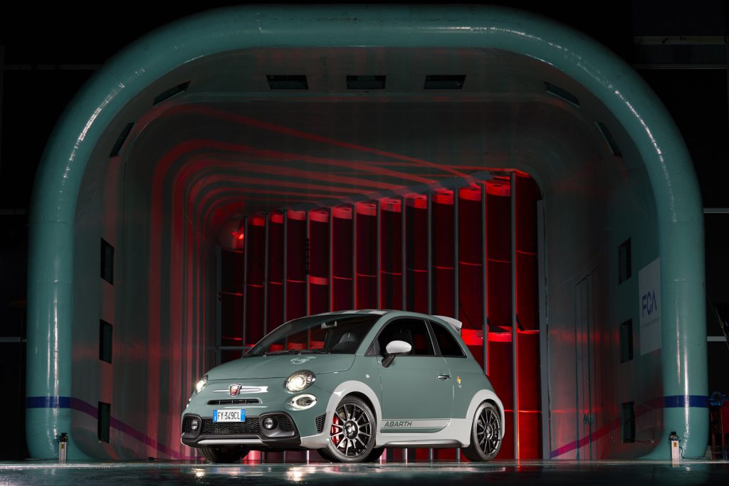 Abarth 695 70°Anniversario