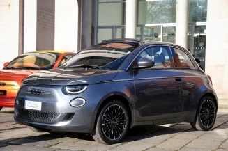126 Fiat 500 – photo 3