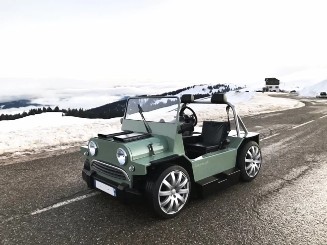 Mini V8M – photo 1