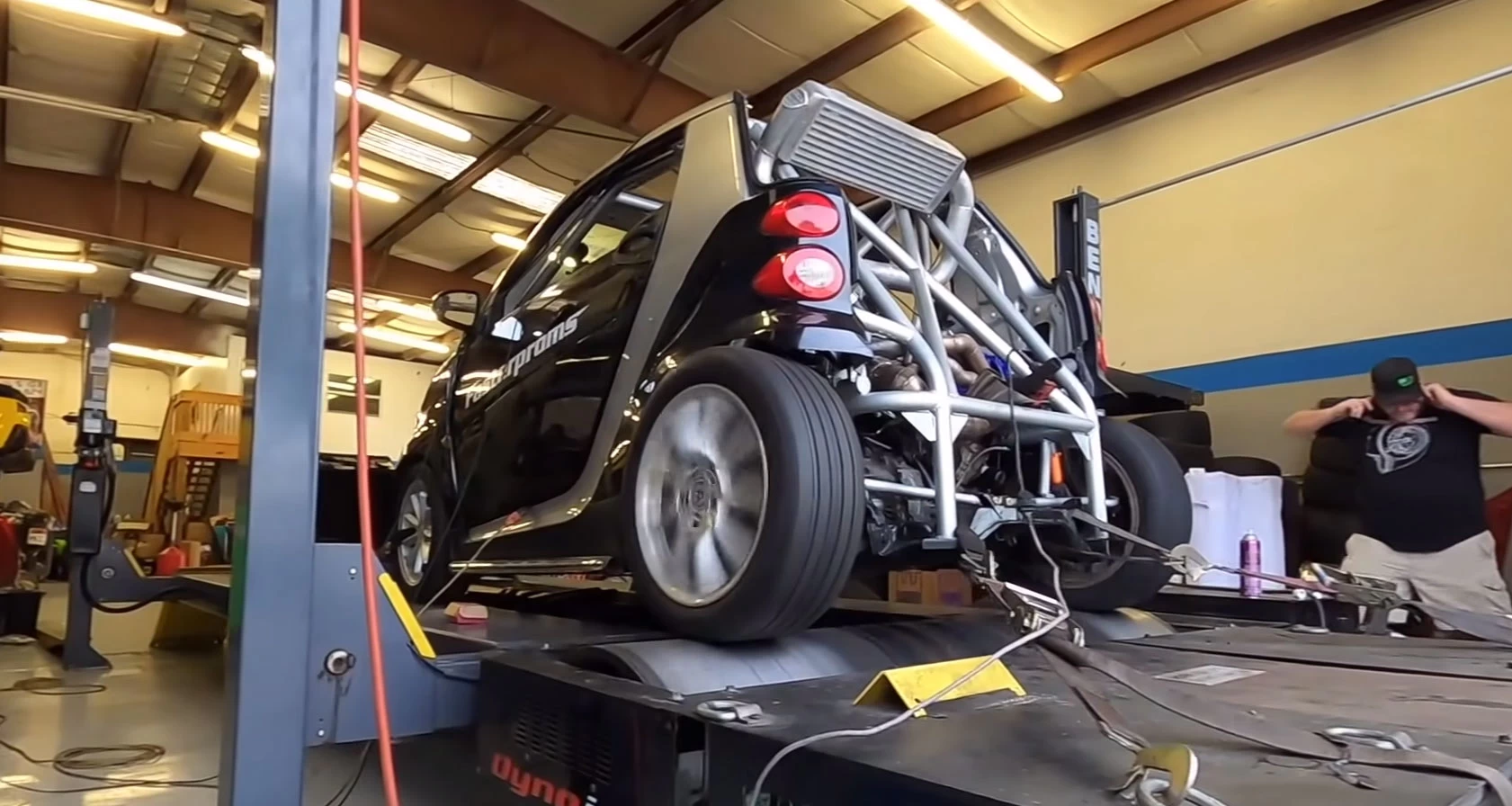 Turbocharged Smart With Honda K-series Engine Is A Perfect Idea
