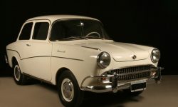 Isard Royal T 700