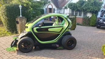 British Tuner Makes Renault Twizy F1 Replica That Looks Really Cool – photo 2