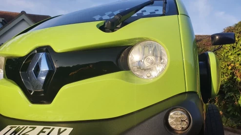 British Tuner Makes Renault Twizy F1 Replica That Looks Really Cool – photo 7