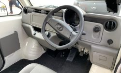 Mahindra Atom