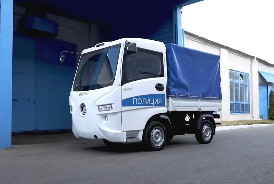 Police Ant truck