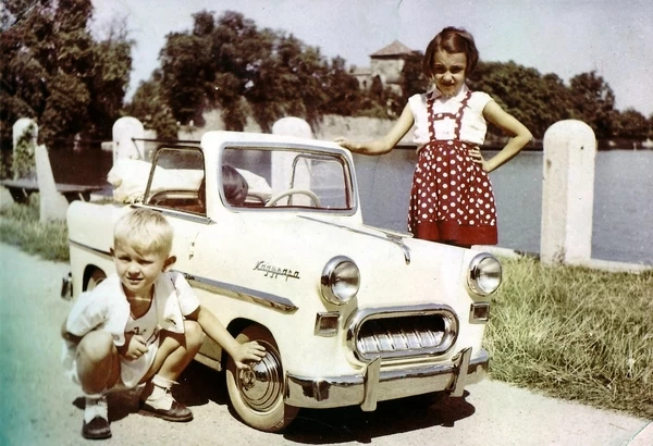 Lőrinc Petrovics Children's Car