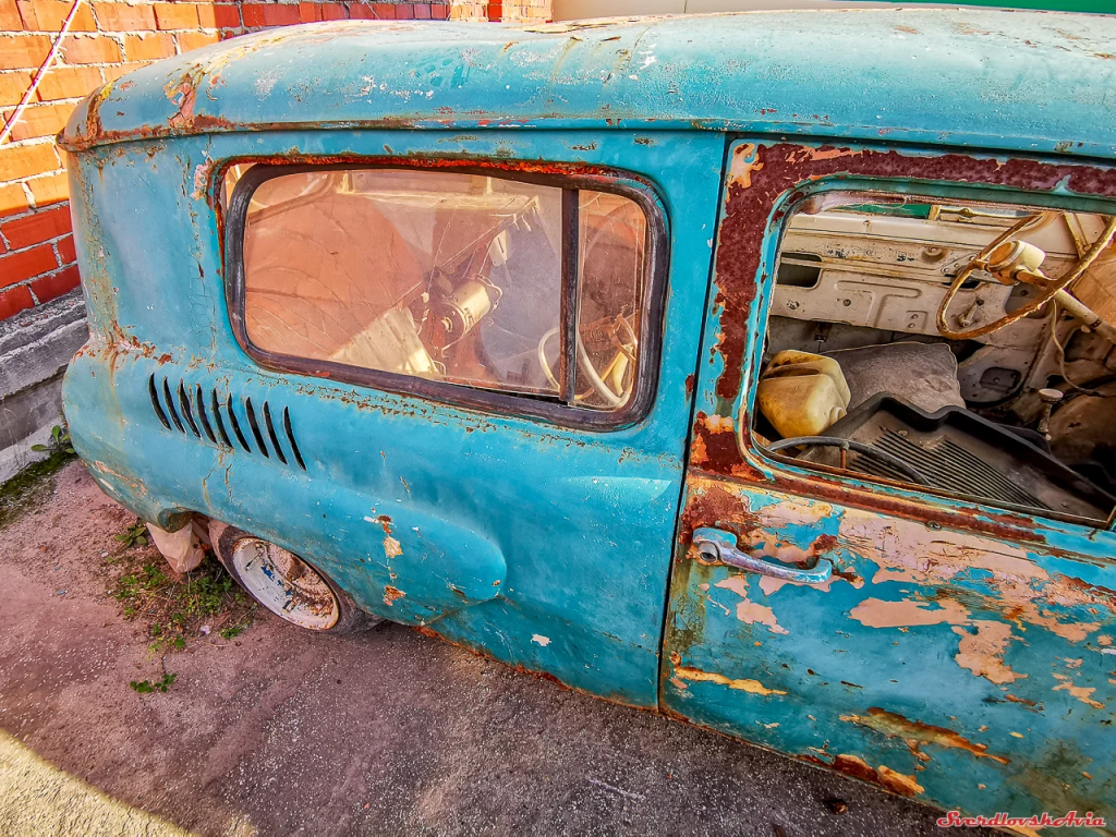 Rear-engined Homebuilt Microcar From The USSR | Small Cars Club