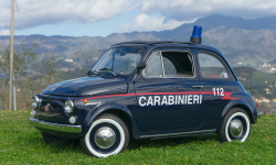 Fiat 500F Carabineri
