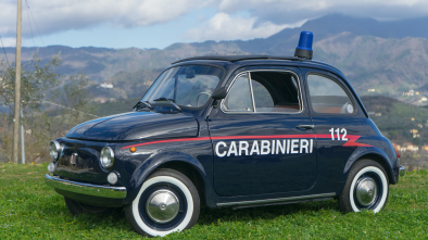 Fiat 500F Carabineri