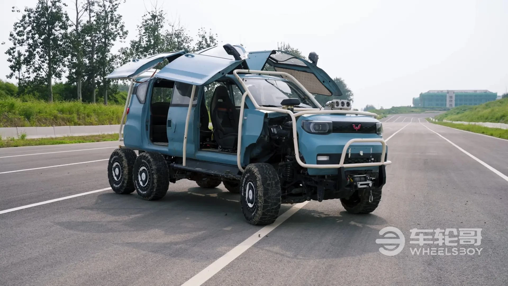 Wuling Mini EV 6x6