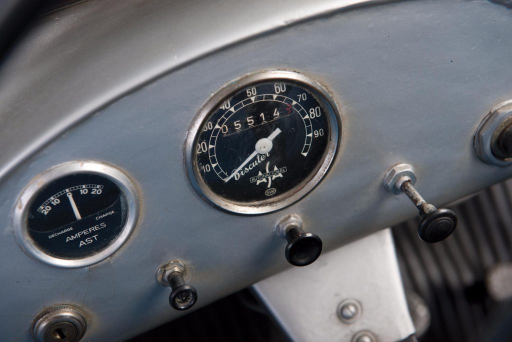 Biscuter 200-F (Pegasin)