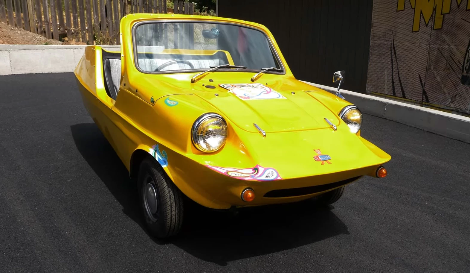 Crazy 3 Wheeled Classic Mini Cooper 1964 Ranger Cub Mini Based Kit Car