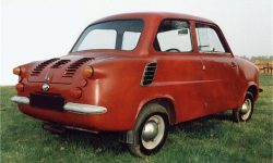 WSK Mikrus MR300