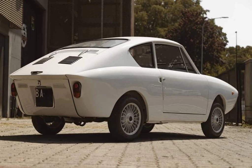Fiat 500 Coccinella by Francis Lombardi – photo 1