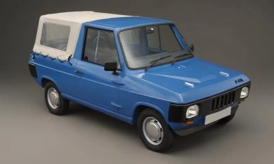 Reliant Fox